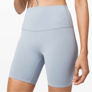 Wunder Train HR Short 6inch Chambray Colour EUC